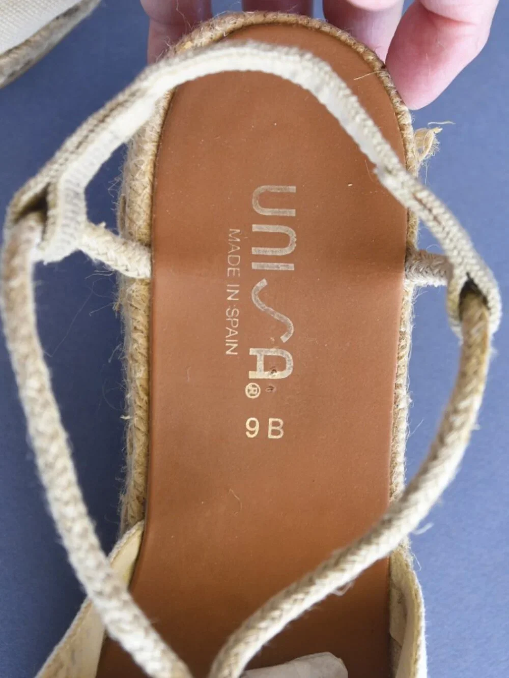 Canvas Espadrille Shoe Sz 9, Light Beige Unisa NWOT